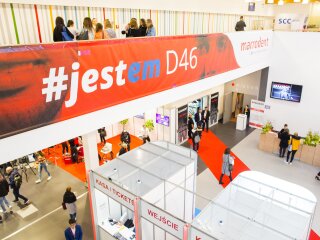 ekspozycja planszy banery na terenie targów 2.jpg