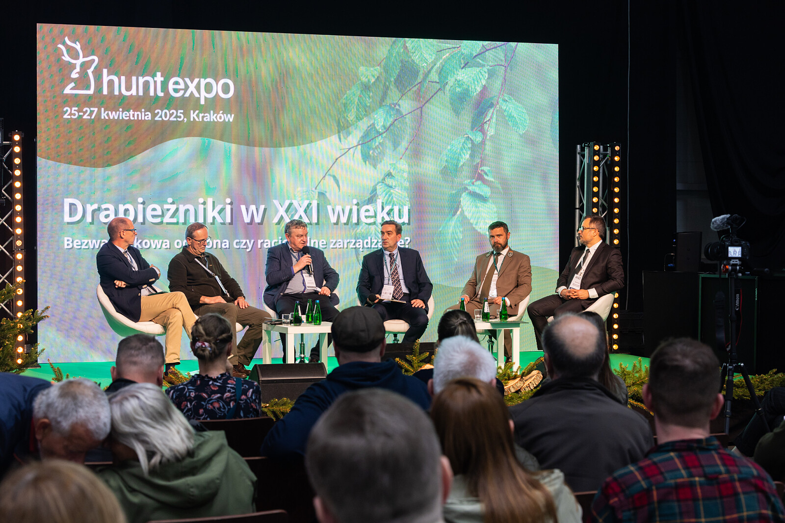 LAP32034.jpg [1.19 MB]